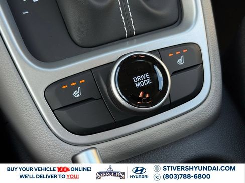 Certified 2026 Hyundai Venue SEL FWD image 29