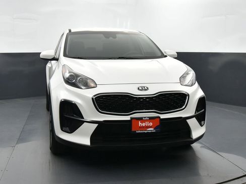 Certified 2022 Kia Sportage LX image 4
