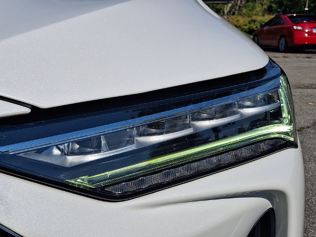 Used 2023 Acura MDX w/ Advance Package AWD/4WD image 9