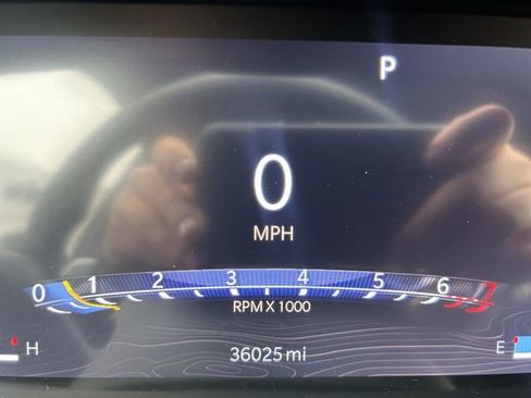 Used 2023 Jeep Grand Cherokee L Limited image 33