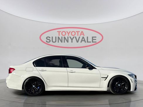 Used 2017 BMW M3 image 9