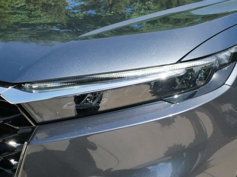 Certified 2024 Honda CR-V EX image 6