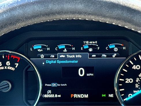 Used 2019 Ford F150 Lariat w/ Trailer Tow Package image 3