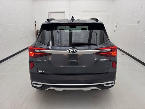 Used 2021 Kia Seltos SX AWD/4WD image 10