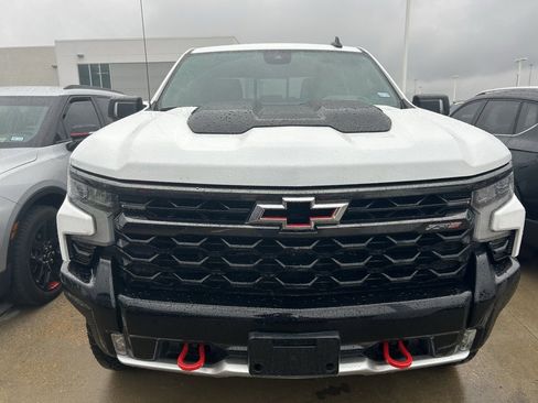 Used 2024 Chevrolet Silverado 1500 ZR2 w/ Technology Package image 14