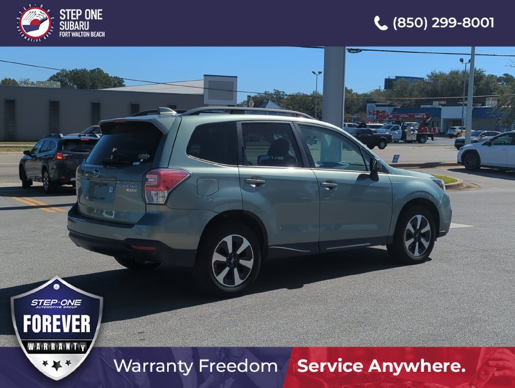 Used 2017 Subaru Forester 2.5i Premium AWD/4WD image 7
