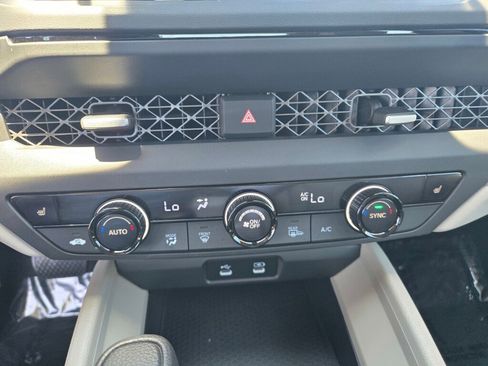 Certified 2024 Honda Accord EX image 18