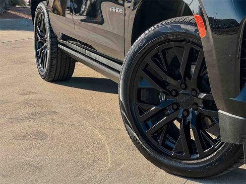 Used 2023 Chevrolet Tahoe High Country image 9