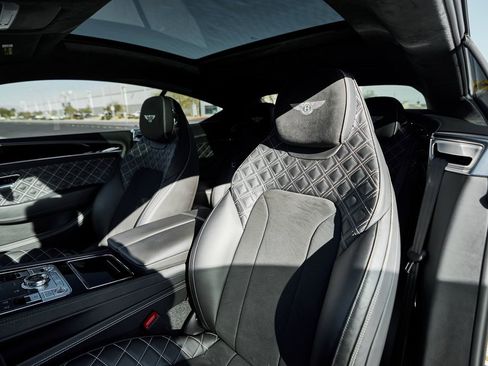 Used 2023 Bentley Continental GT Speed image 37