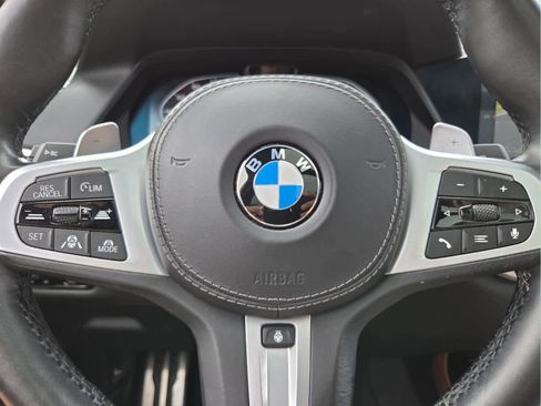 Used 2022 BMW X7 M50i w/ Dynamic Handling Package AWD/4WD image 36