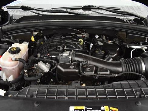 Used 2021 Jeep Grand Cherokee L Limited image 41