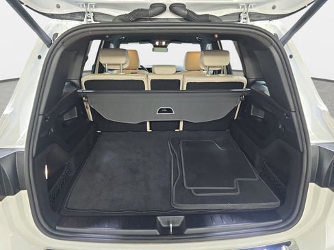 Certified 2025 Mercedes-Benz GLB 250 image 12