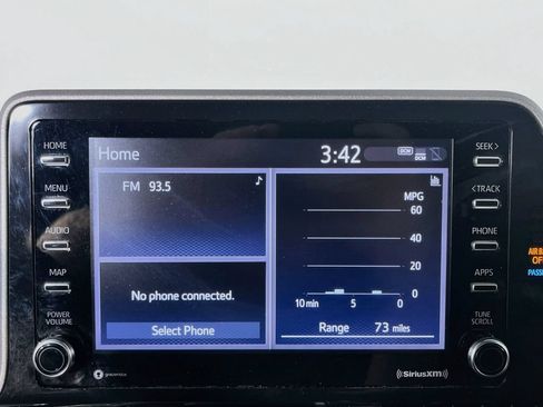 Used 2021 Toyota C-HR LE FWD image 19