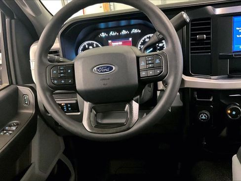 New 2026 Ford F250 XL w/ F-250 >10K GVWR Package image 5
