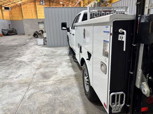 Used 2020 Chevrolet Silverado 2500 W/T w/ WT Fleet Convenience Package AWD/4WD image 9