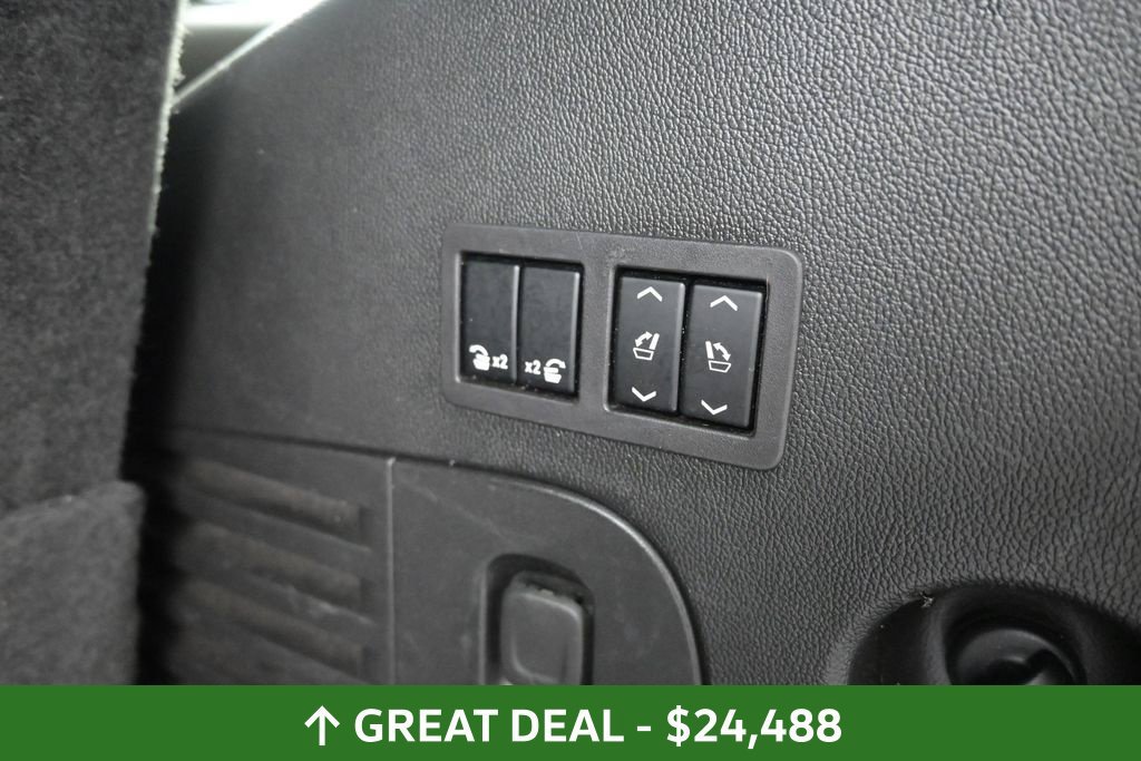 Used 2018 Chevrolet Tahoe Premier w/ RST 6.2L Performance Edition AWD/4WD image 25