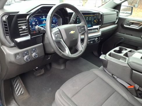 Certified 2023 Chevrolet Silverado 1500 LT image 12