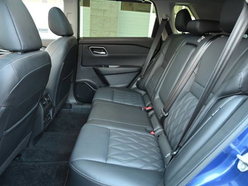 Used 2023 Nissan Rogue Platinum w/ Platinum Premium Package image 19