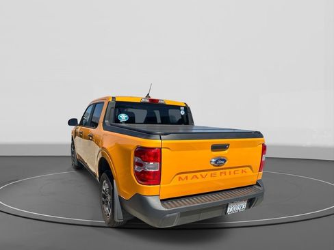Used 2023 Ford Maverick XLT FWD image 7