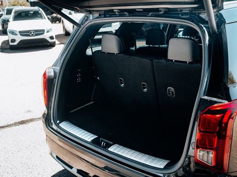 Used 2022 Hyundai Palisade Calligraphy image 39