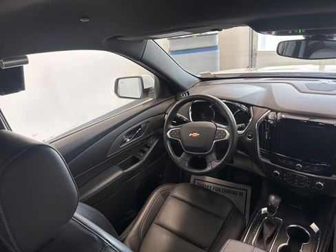 Used 2022 Chevrolet Traverse LT AWD/4WD image 31