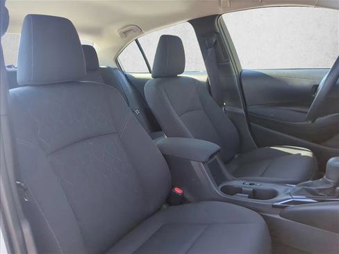 Certified 2025 Toyota Corolla LE image 24