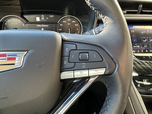 Certified 2023 Cadillac XT6 Premium Luxury image 22