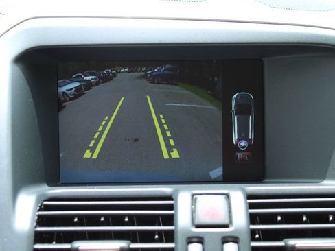 Used 2015 Volvo XC60 T6 Platinum AWD/4WD image 19