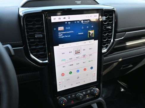 New 2026 Ford Ranger Lariat w/ FX4 Off-Road Package image 21