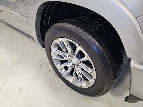 Used 2021 RAM 1500 Laramie w/ Laramie Southwest Edition image 10