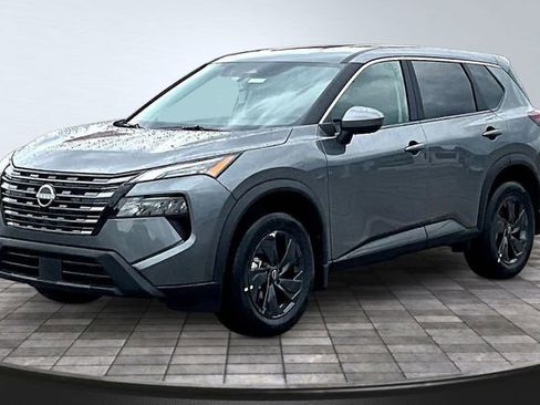 New 2026 Nissan Rogue SV AWD/4WD image 1