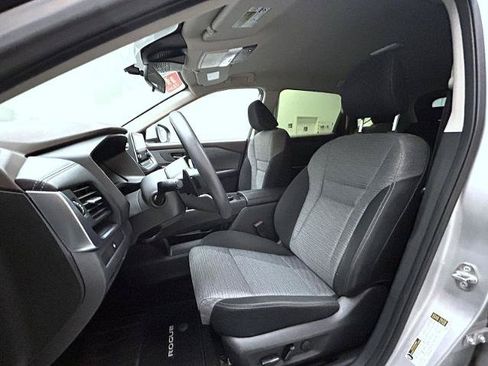 Certified 2023 Nissan Rogue SV AWD/4WD image 10