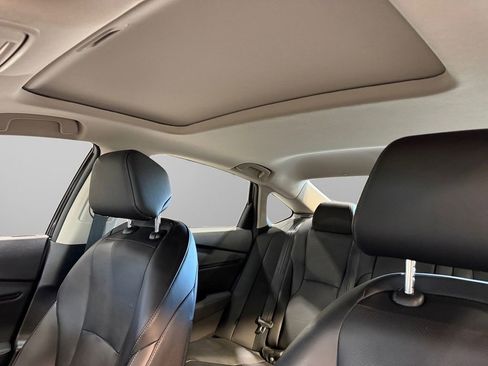 Used 2024 Honda Accord Touring image 37