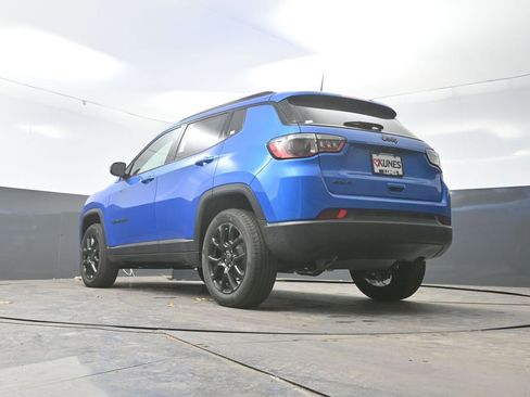 New 2026 Jeep Compass Latitude image 40