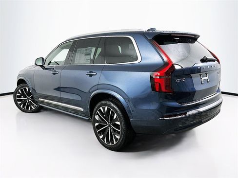 Used 2026 Volvo XC90 B6 Plus w/ Protection Package Premier image 6