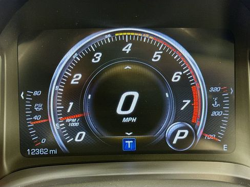 Used 2019 Chevrolet Corvette Stingray Coupe w/ Carbon Flash Badge Package RWD image 32