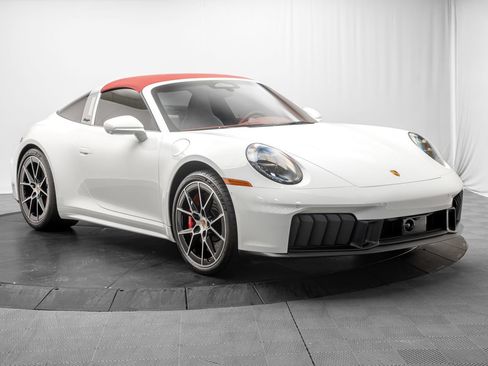 Used 2026 Porsche 911 Targa 4 GTS AWD/4WD image 17