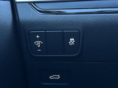 New 2025 Kia K5 EX image 30