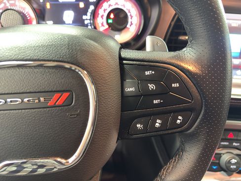 Used 2022 Dodge Challenger R/T Scat Pack RWD image 17