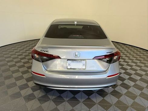 Used 2026 Honda Civic Sport image 5