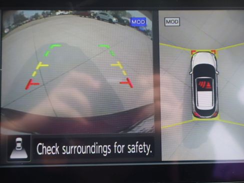 Used 2023 Nissan Kicks SR w/ SR Premium Package image 19