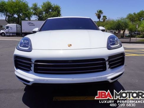 Used 2023 Porsche Cayenne AWD/4WD image 13