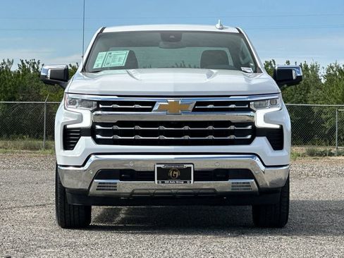 Used 2023 Chevrolet Silverado 1500 LTZ AWD/4WD image 9