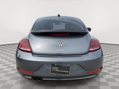 Used 2019 Volkswagen Beetle 2.0T SE w/ SE Premium Package FWD image 4