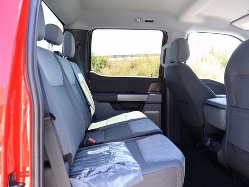 New 2026 Ford F250 XLT w/ XLT Premium Package image 13