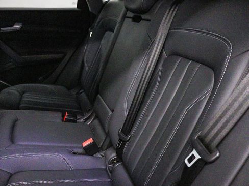 Used 2023 Audi Q5 2.0T Premium w/ Convenience Package AWD/4WD image 20