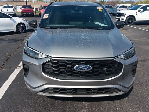 Used 2024 Ford Escape ST-Line w/ Tech Pack #1 image 11