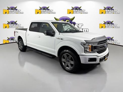 Used 2018 Ford F150 XLT w/ Equipment Group 302A Luxury AWD/4WD image 3