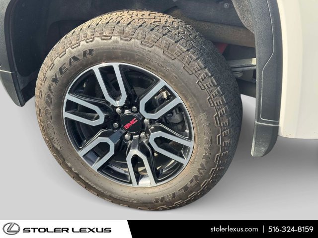 Used 2026 GMC Sierra 1500 AT4 w/ AT4 Premium Package AWD/4WD image 9