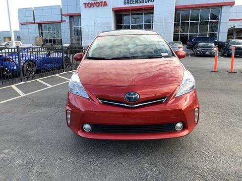 Used 2012 Toyota Prius V Five image 3